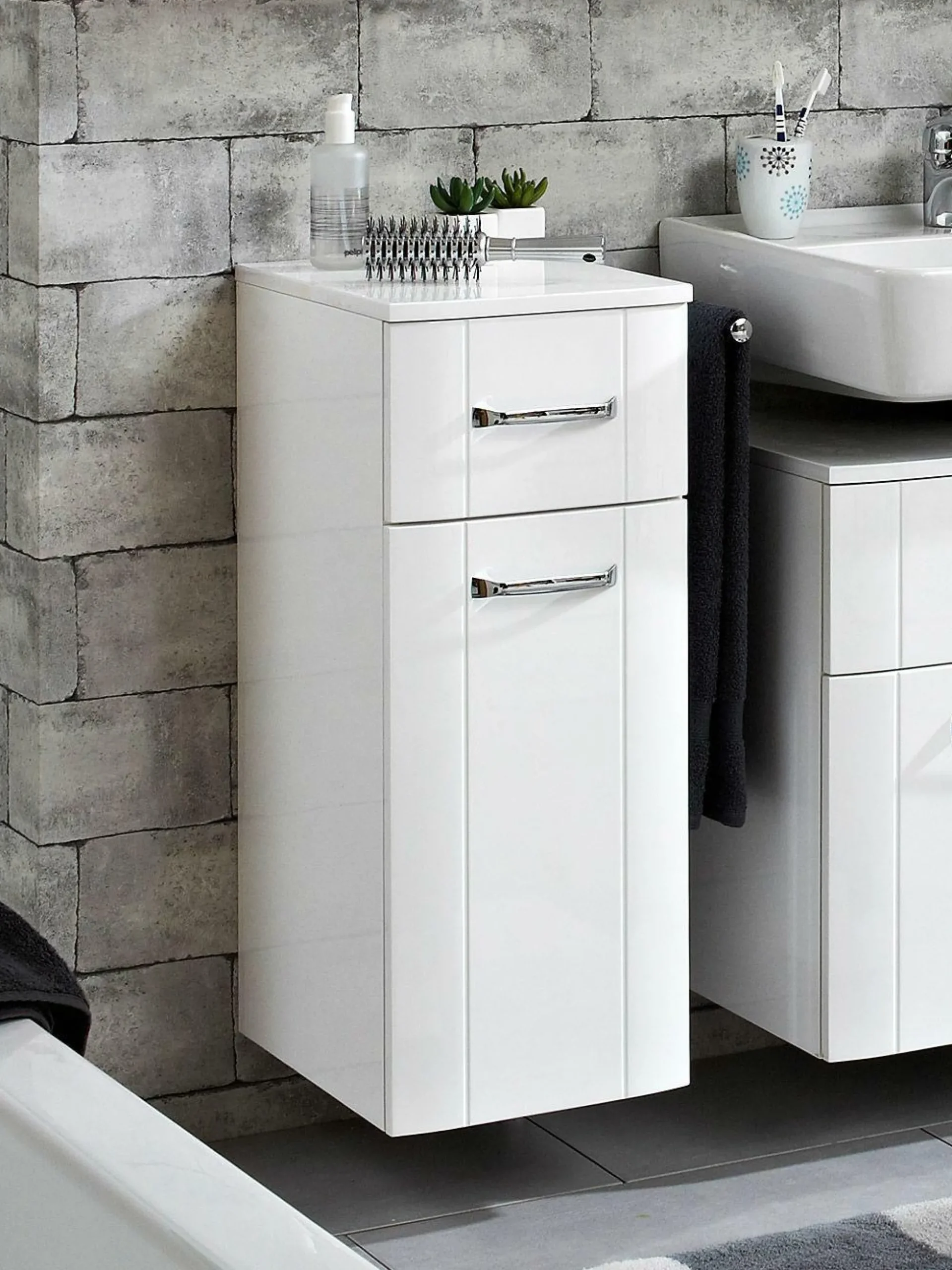 Aquarell Badunterschrank 3006