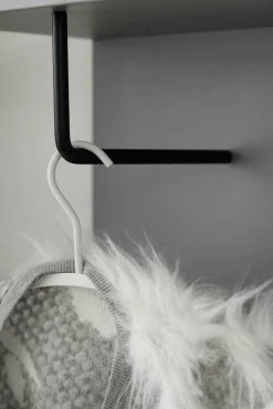 MCA Garderobe ALBANY