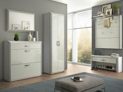 MONDO Garderobe Entry