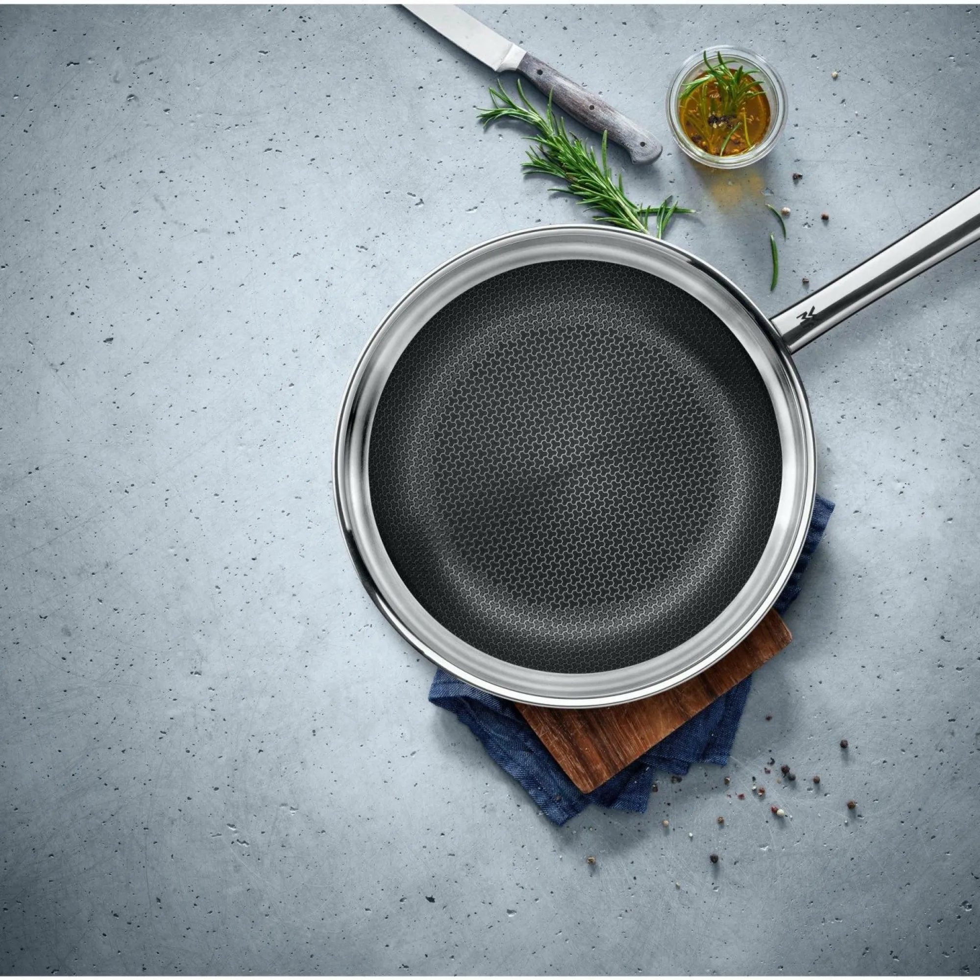 Online WMF Stielpfanne PROFI RESIST