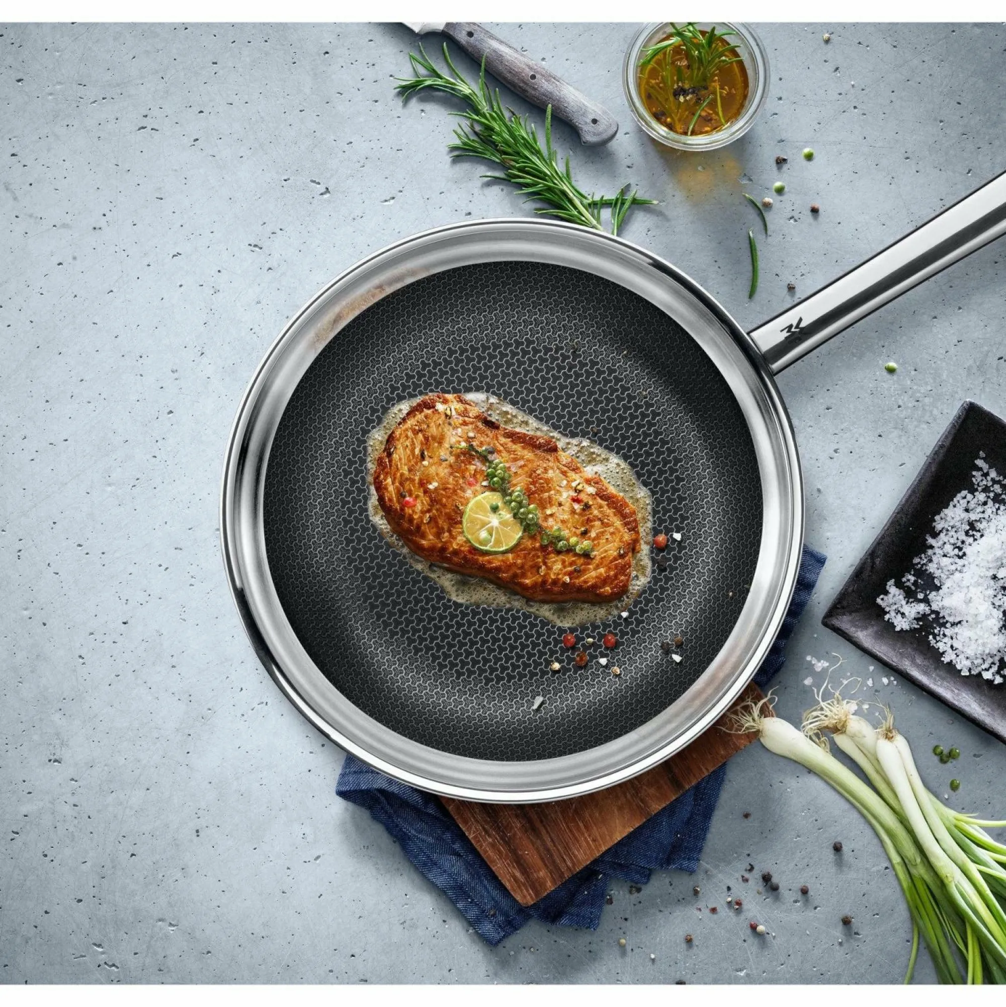 Online WMF Stielpfanne PROFI RESIST