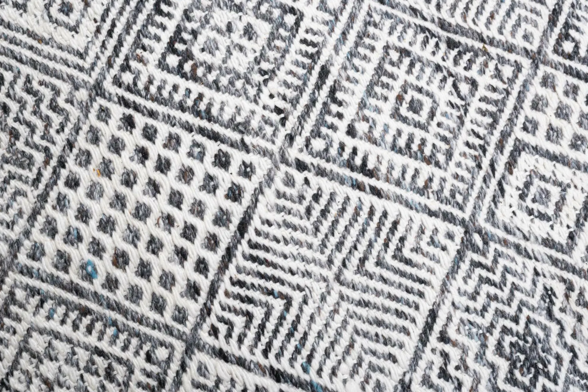 THEKO Teppich NAKAI DESIGN