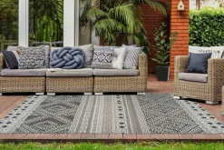 Sonstige Teppich YOGA