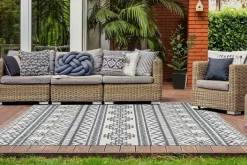 Sonstige Teppich YOGA