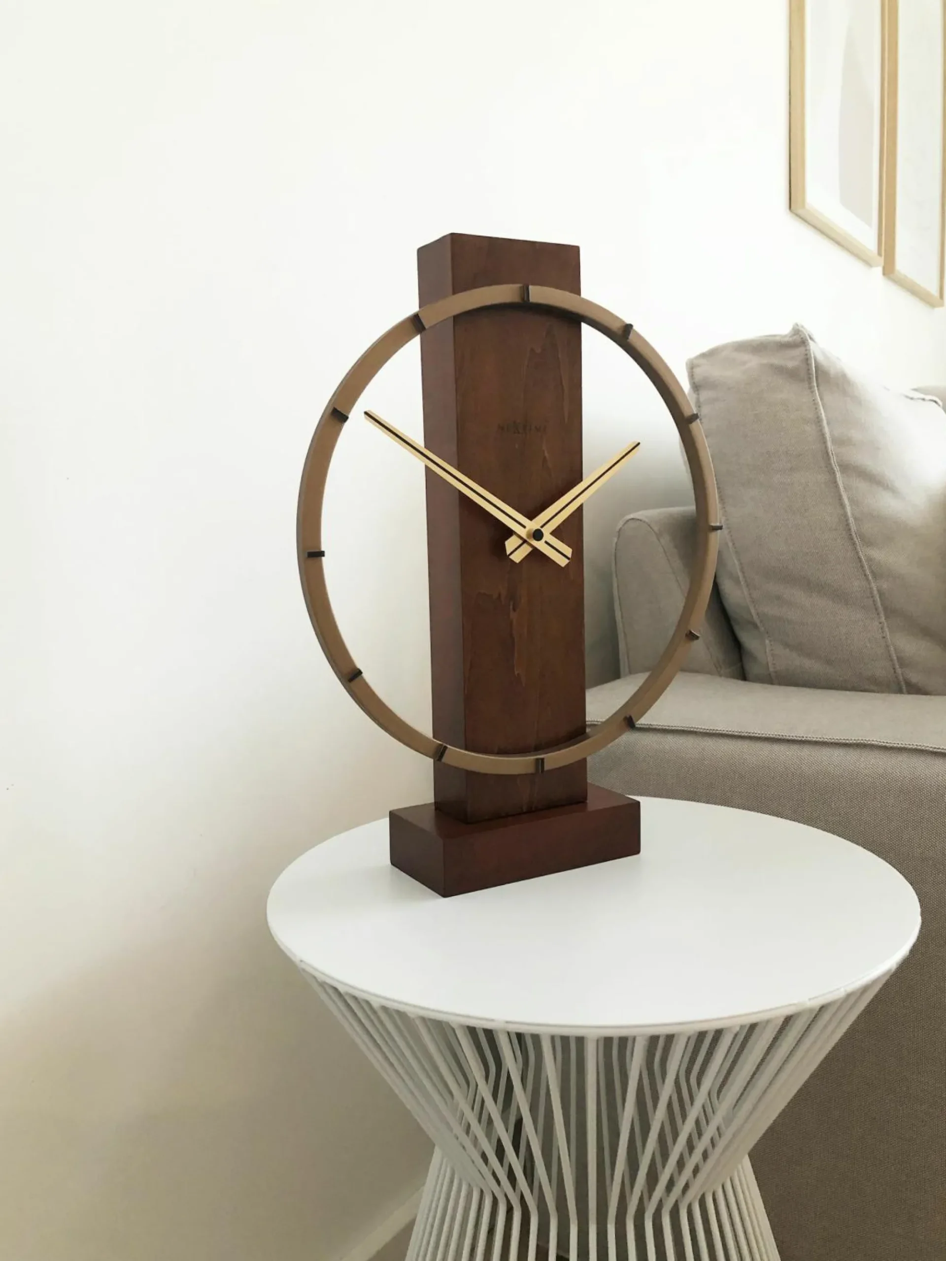 NEXTIME Tisch-/Wanduhr