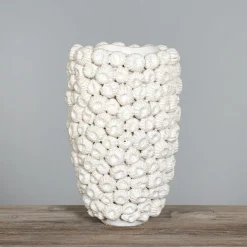 DPI Vase