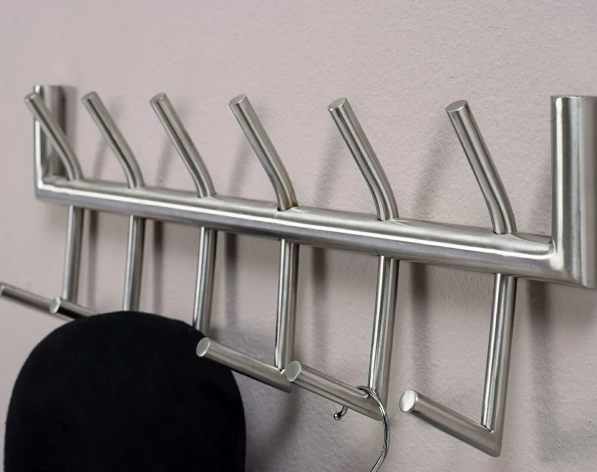 Sonstige Wandgarderobe