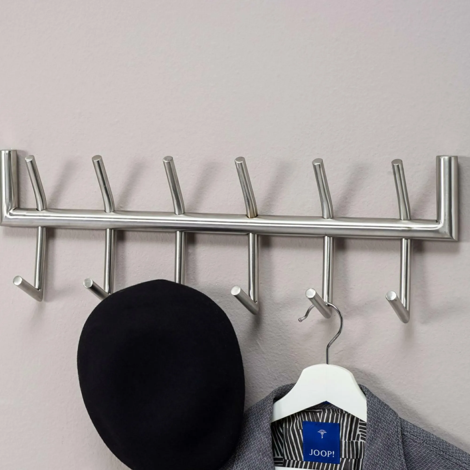 Sonstige Wandgarderobe