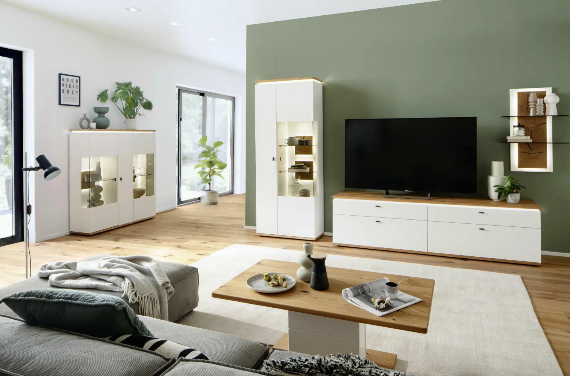 Hot MCA Wohnkombination MATADI